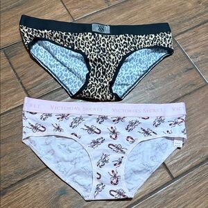 Victoria's Secret women Leopard and Bow Print Underwear Set